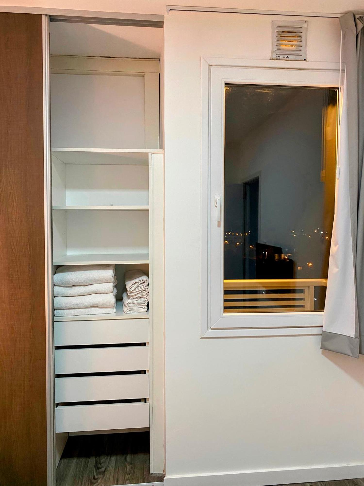 Departamentos Premium - Boero Apartment Belen de Escobar